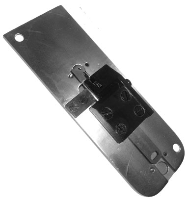 Chapa base Mitsubishi PLK-E304 completa